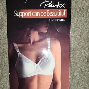 Playtex White Lace Underwire Bra